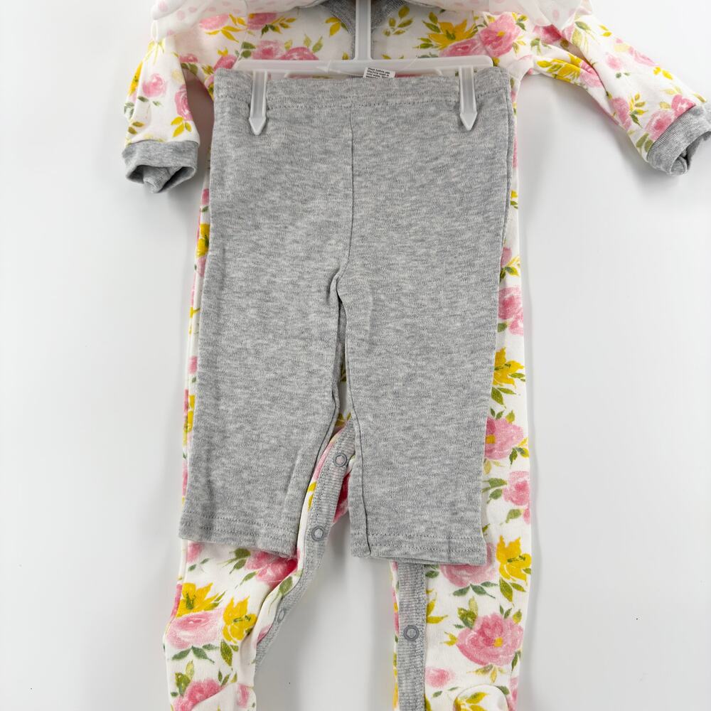 Baby Kiss 9 Piece Set Sleep, Play, Bib, Bodysuit, Pants, Cap & Socks 3-6 Months - Picture 5 of 7
